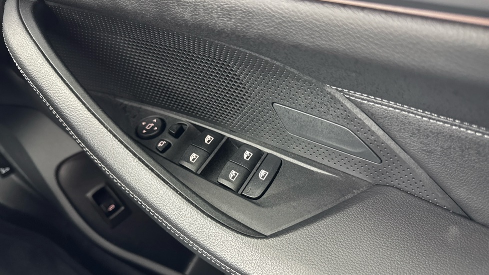 BMW 4 Series 420i M Sport 5dr Step Auto [Tech/Pro Pack] Petrol Hatchback - Image 52