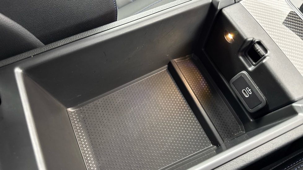 BMW M2 480 2dr Step Auto Petrol Coupe - Image 49