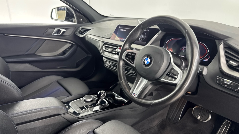 BMW 1 Series 118i [136] M Sport 5dr Step Auto [LCP/Tech pk] Petrol Hatchback - Image 6