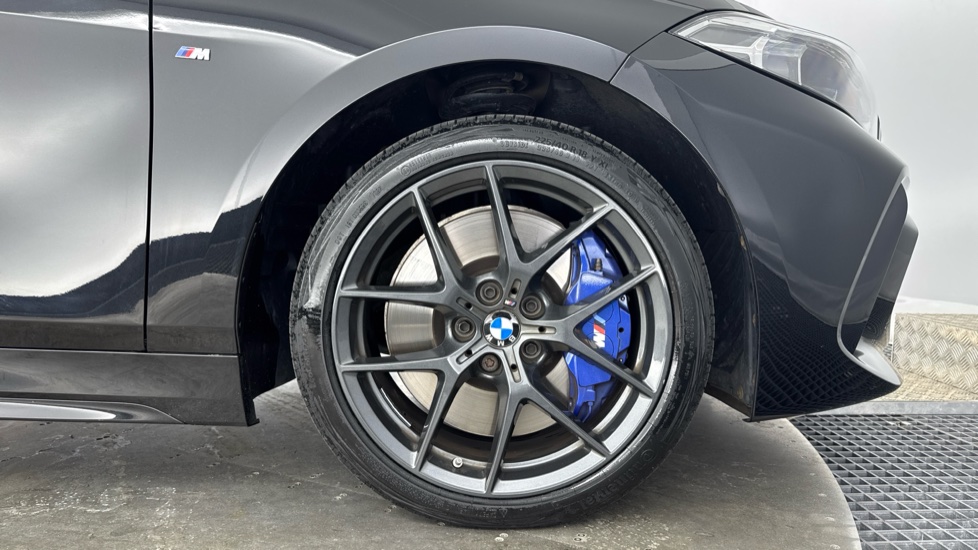 BMW 1 Series 118i [136] M Sport 5dr Step Auto [LCP/Tech pk] Petrol Hatchback - Image 14