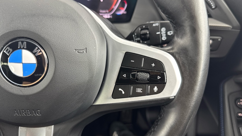 BMW 1 Series 118i [136] M Sport 5dr Step Auto [LCP/Tech pk] Petrol Hatchback - Image 18