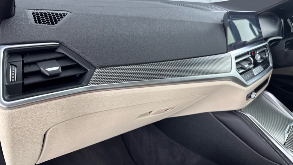 BMW 4 Series 420i M Sport 2dr Step Auto Petrol Convertible - Image 33
