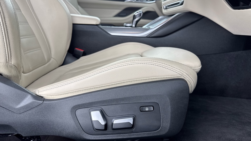 BMW 4 Series 420i M Sport 2dr Step Auto Petrol Convertible - Image 39