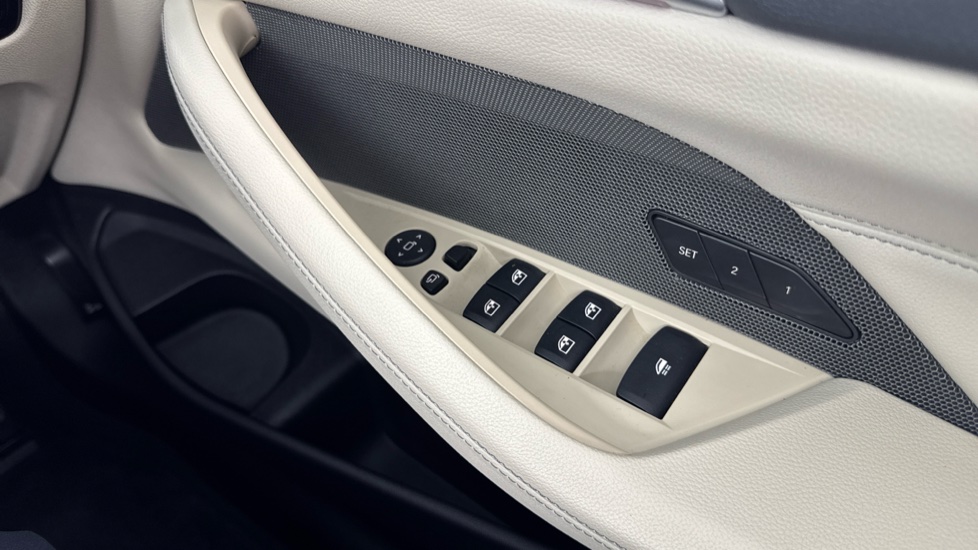 BMW 4 Series 420i M Sport 2dr Step Auto Petrol Convertible - Image 58