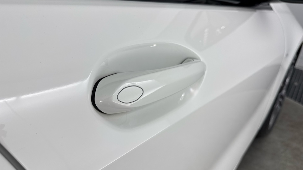 BMW 1 Series 118i [136] M Sport 5dr Step Auto [LCP] Petrol Hatchback - Image 30