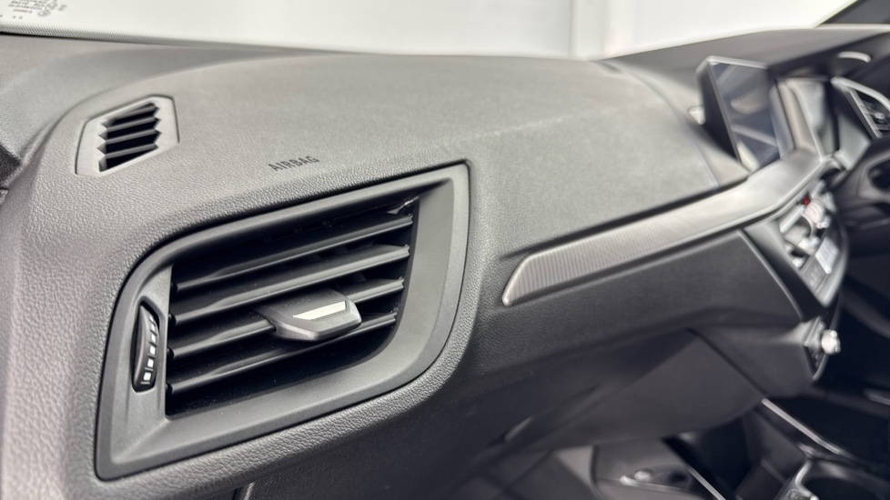BMW 1 Series 118i [136] M Sport 5dr Step Auto [LCP] Petrol Hatchback - Image 36