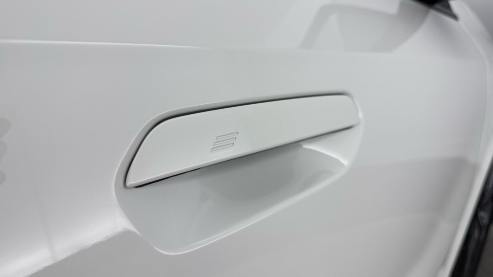 BMW X1 xDrive 23i MHT M Sport 5dr Step Auto Petrol Estate - Image 30