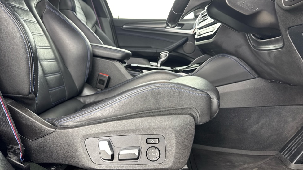 BMW X4 xDrive M40i MHT 5dr Auto Petrol Estate - Image 44