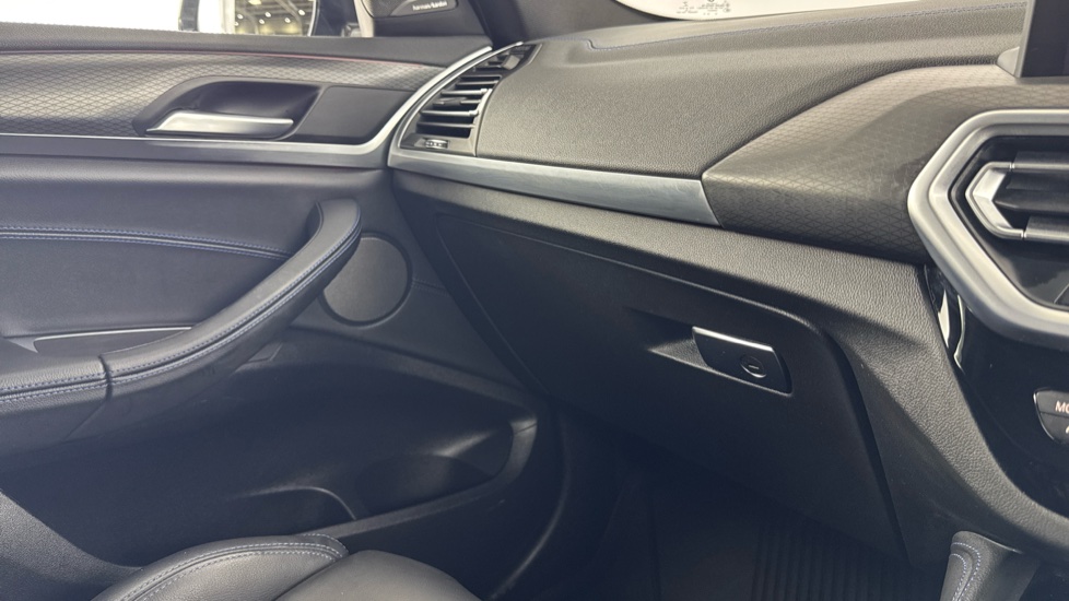 BMW X4 xDrive M40i MHT 5dr Auto Petrol Estate - Image 49
