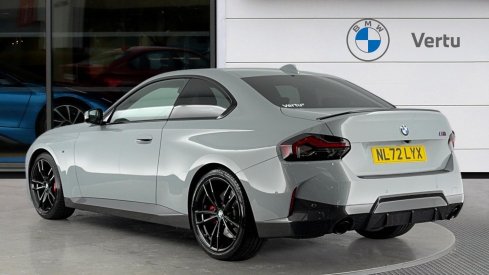 BMW 2 Series 220i M Sport 2dr Step Auto [Tech+/Pro Pack] Petrol Coupe - Image 2