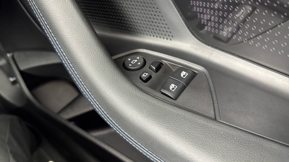 BMW 2 Series 220i M Sport 2dr Step Auto [Tech+/Pro Pack] Petrol Coupe - Image 59