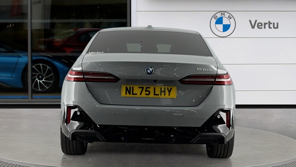 BMW 5 Series 530e M Sport 4dr Auto Saloon - Image 15