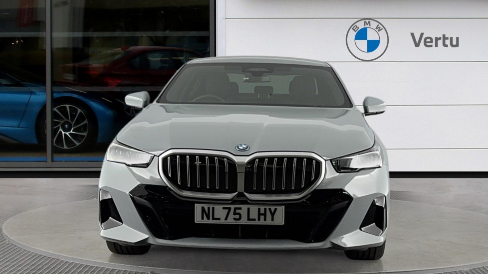 BMW 5 Series 530e M Sport 4dr Auto Saloon - Image 16