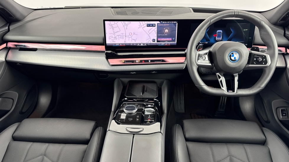 BMW 5 Series 530e M Sport 4dr Auto Saloon - Image 4