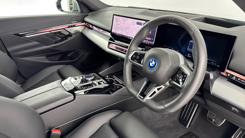 BMW 5 Series 530e M Sport 4dr Auto Saloon - Image 6