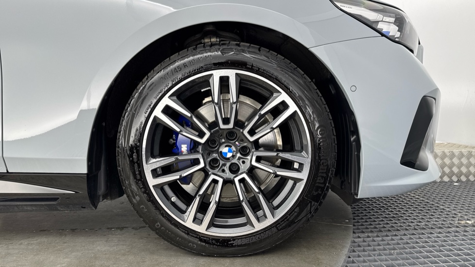 BMW 5 Series 530e M Sport 4dr Auto Saloon - Image 14