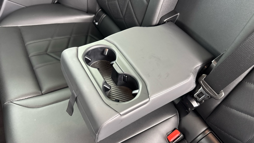 BMW 5 Series 530e M Sport 4dr Auto Saloon - Image 42