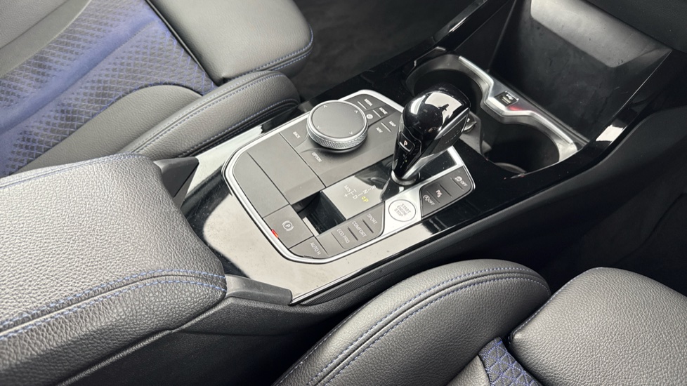 BMW 2 Series 218i [136] M Sport 4dr DCT Petrol Saloon - Image 10