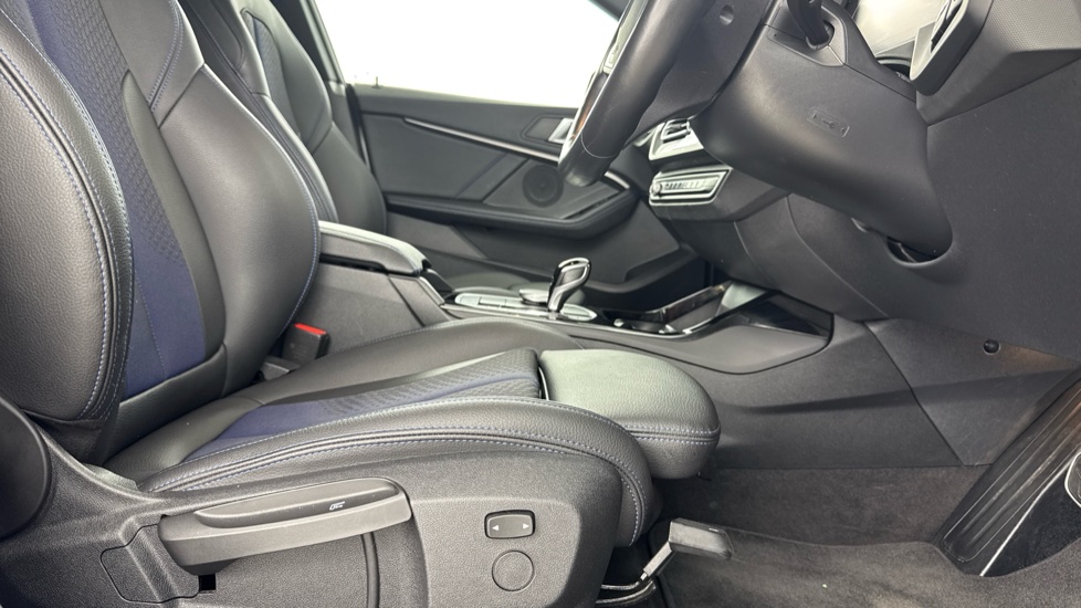 BMW 2 Series 218i [136] M Sport 4dr DCT Petrol Saloon - Image 42