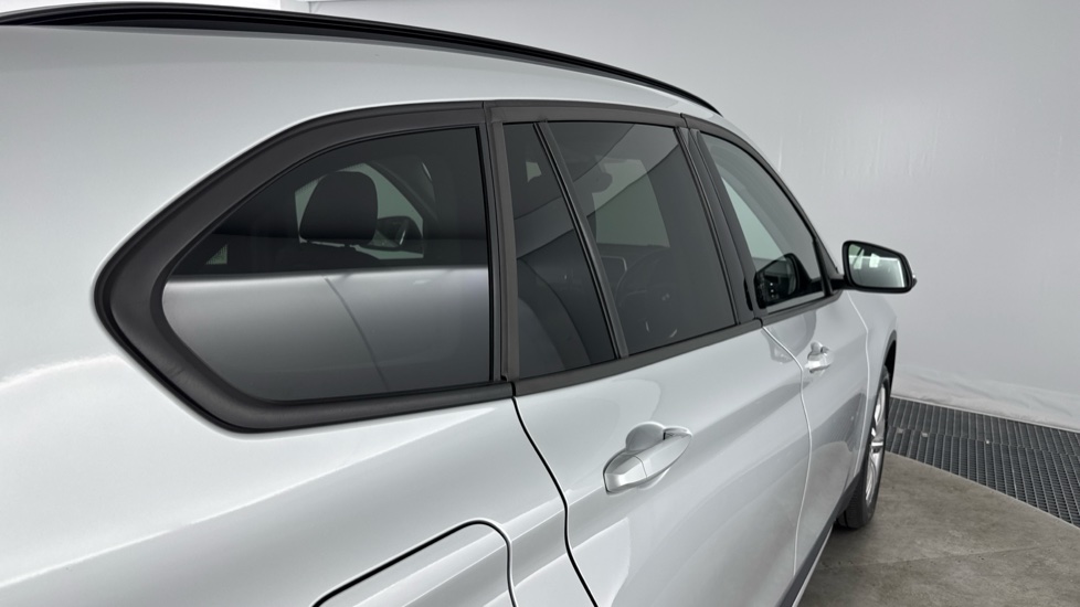 BMW X1 sDrive 20i Sport 5dr Step Auto Petrol Estate - Image 29