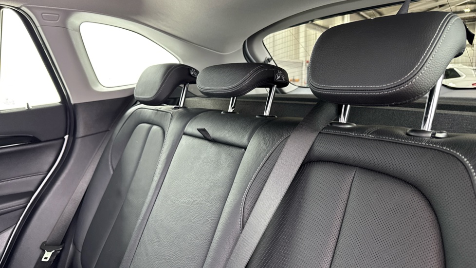 BMW X1 sDrive 20i Sport 5dr Step Auto Petrol Estate - Image 38