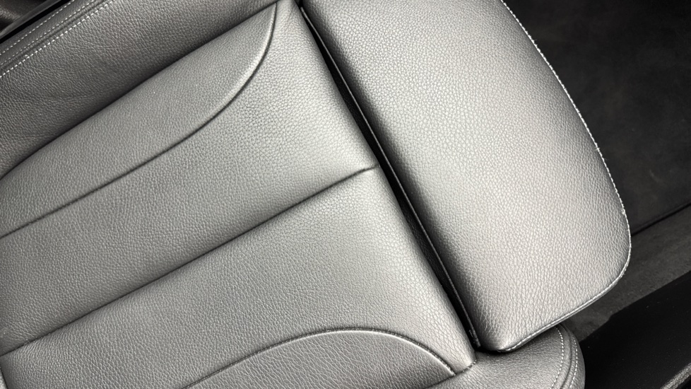 BMW X1 sDrive 20i Sport 5dr Step Auto Petrol Estate - Image 45
