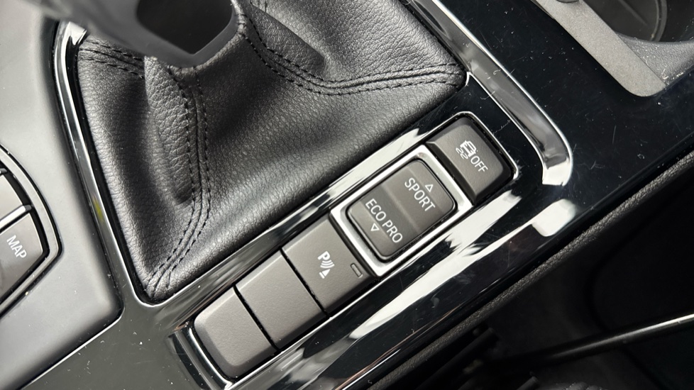 BMW X1 sDrive 20i Sport 5dr Step Auto Petrol Estate - Image 57