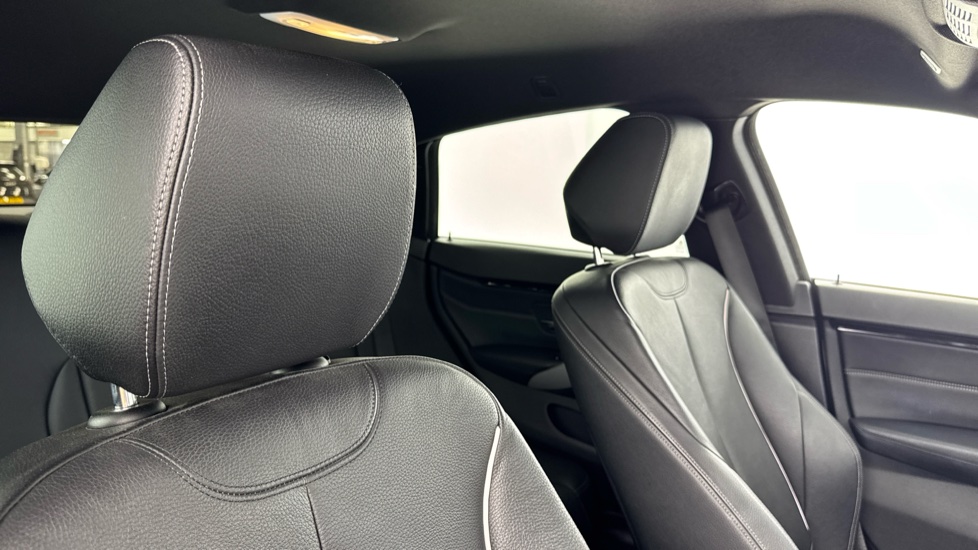 BMW 4 Series 420i M Sport 5dr Auto [Professional Media] Petrol Hatchback - Image 46