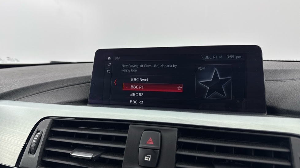 BMW 4 Series 420i M Sport 5dr Auto [Professional Media] Petrol Hatchback - Image 54