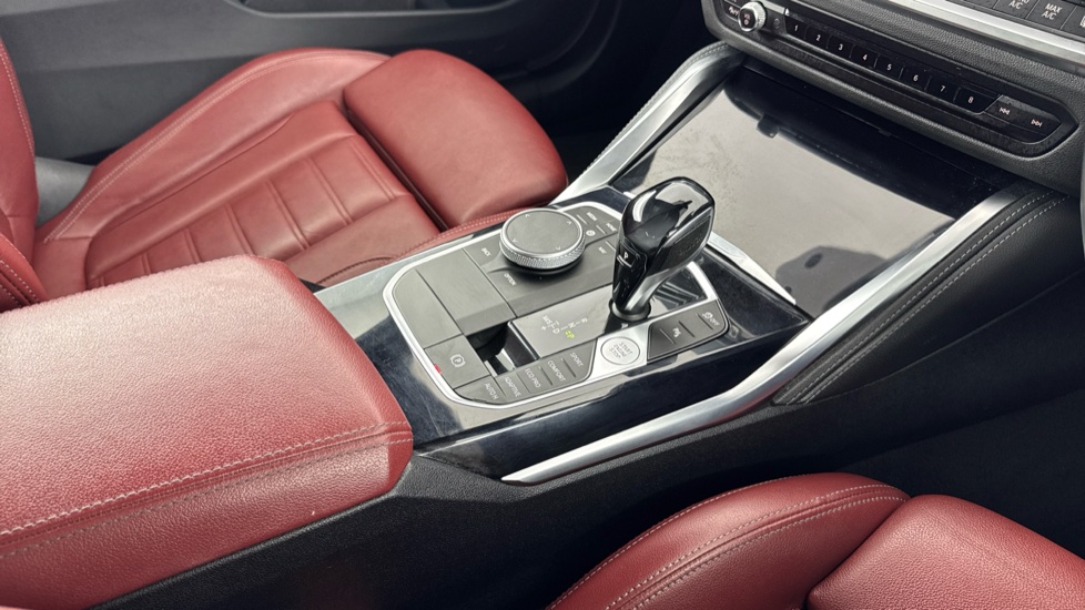 BMW 4 Series M440i xDrive MHT 2dr Step Auto Petrol Coupe - Image 10