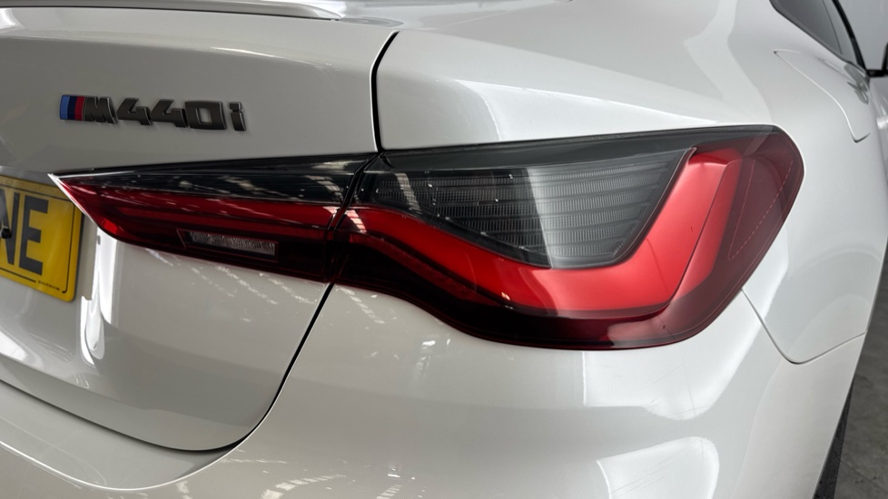 BMW 4 Series M440i xDrive MHT 2dr Step Auto Petrol Coupe - Image 22