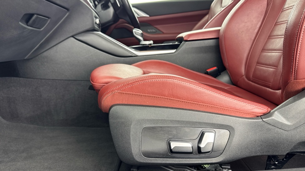 BMW 4 Series M440i xDrive MHT 2dr Step Auto Petrol Coupe - Image 35
