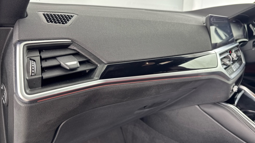 BMW 4 Series M440i xDrive MHT 2dr Step Auto Petrol Coupe - Image 36