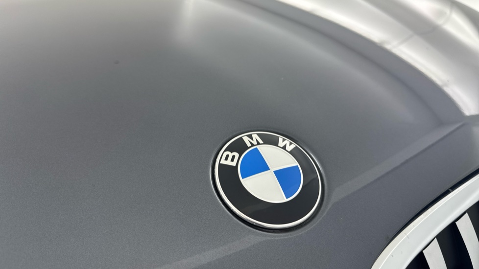 BMW X1 xDrive 20i [178] xLine 5dr Step Auto Petrol Estate - Image 32
