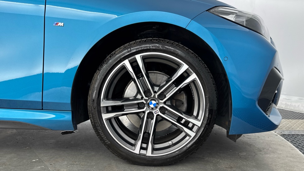 BMW 2 Series 218i [136] M Sport 4dr Petrol Saloon - Image 14