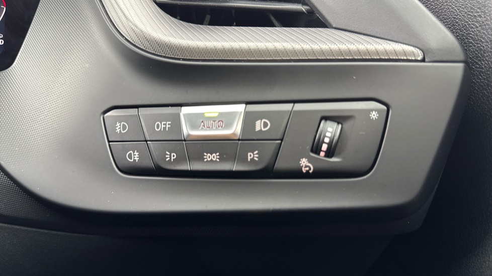 BMW 2 Series 218i [136] M Sport 4dr Petrol Saloon - Image 20