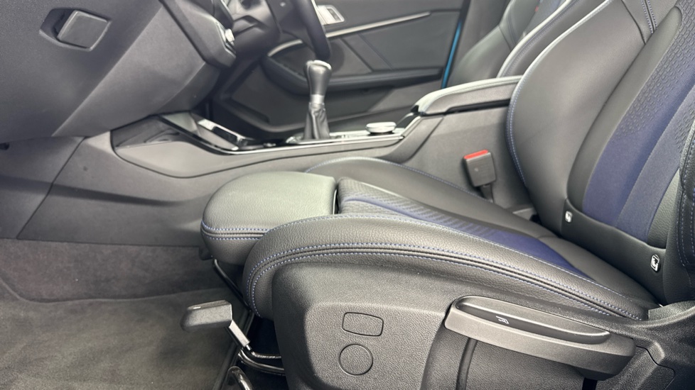 BMW 2 Series 218i [136] M Sport 4dr Petrol Saloon - Image 33