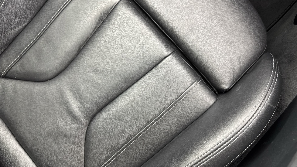 BMW Z4 sDrive 20i M Sport 2dr Auto Petrol Roadster - Image 45