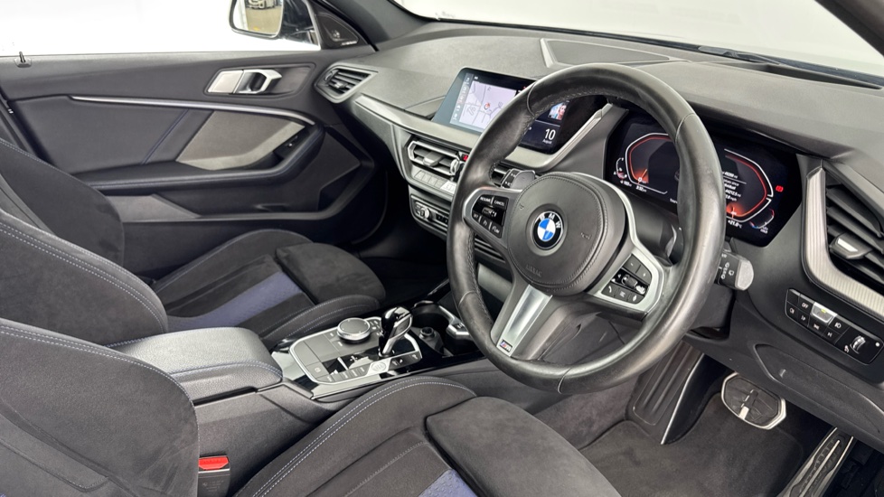 BMW 1 Series M135i xDrive 5dr Step Auto [Tech/Pro Pack] Petrol Hatchback - Image 6