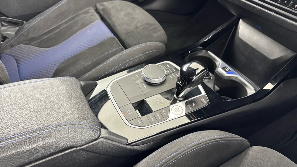 BMW 1 Series M135i xDrive 5dr Step Auto [Tech/Pro Pack] Petrol Hatchback - Image 10