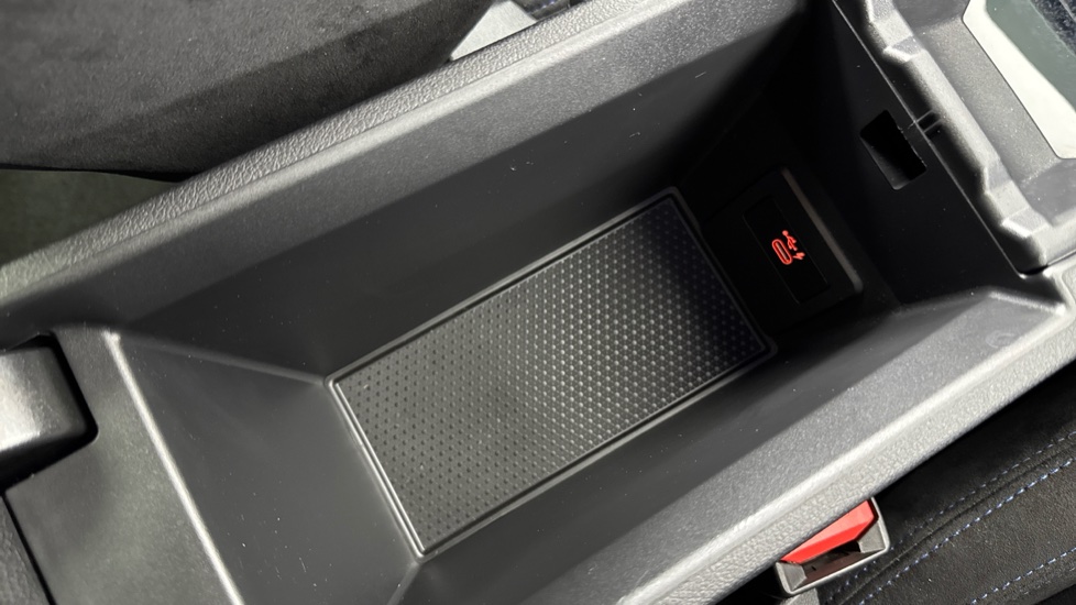 BMW 1 Series M135i xDrive 5dr Step Auto [Tech/Pro Pack] Petrol Hatchback - Image 47