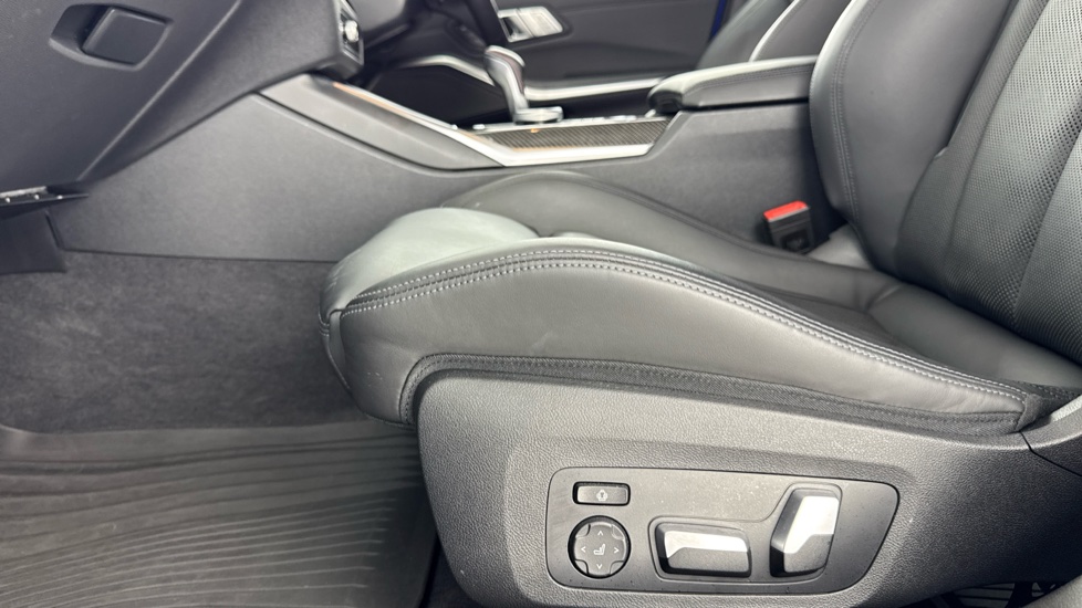 BMW M3 xDrive Competition M 4dr Step Auto Petrol Saloon - Image 36