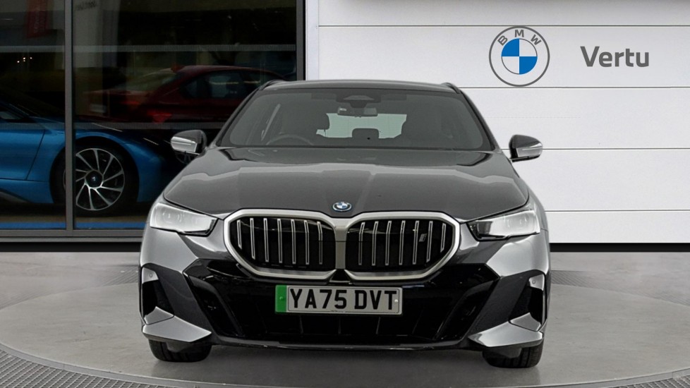 BMW i5 250kW eDrive40 M Sport 84kWh 5dr Auto Electric Estate - Image 16