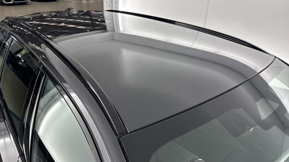 BMW i5 250kW eDrive40 M Sport 84kWh 5dr Auto Electric Estate - Image 21
