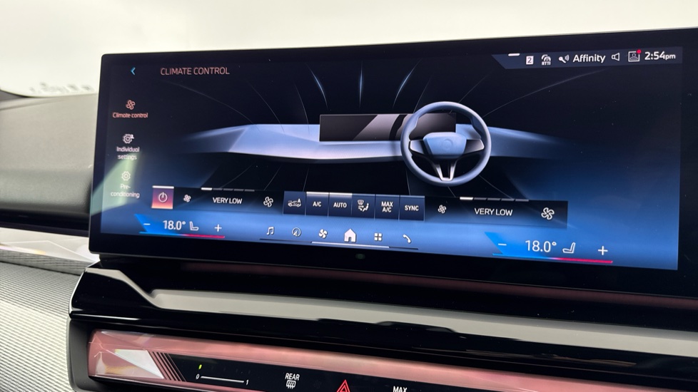 BMW i5 250kW eDrive40 M Sport 84kWh 5dr Auto Electric Estate - Image 56