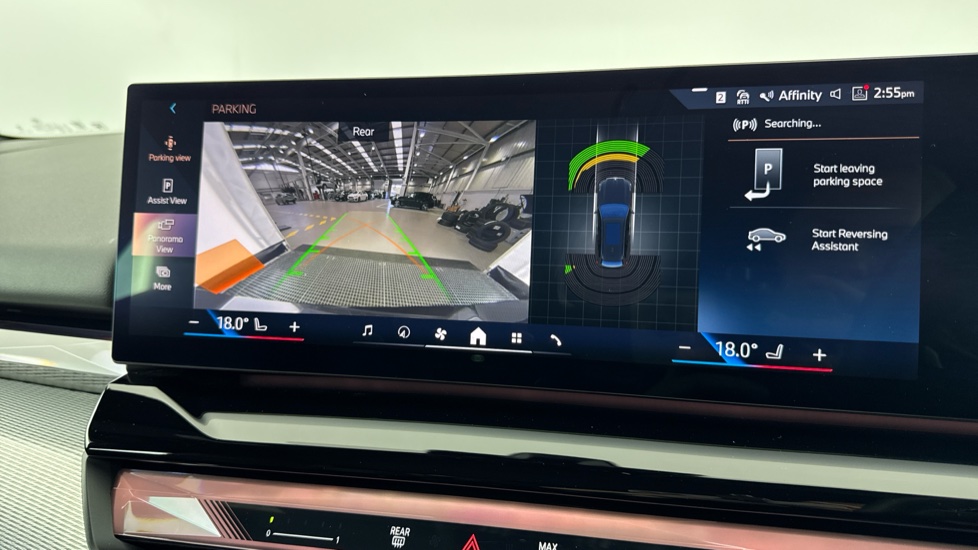 BMW i5 250kW eDrive40 M Sport 84kWh 5dr Auto Electric Estate - Image 63