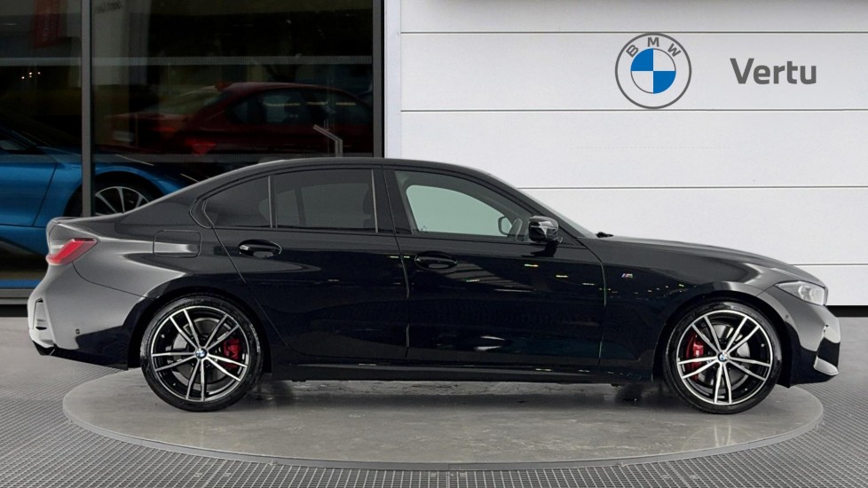 BMW 3 Series 320i M Sport 4dr Step Auto Petrol Saloon - Image 3