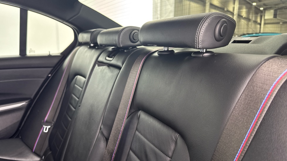 BMW 3 Series 320i M Sport 4dr Step Auto Petrol Saloon - Image 38