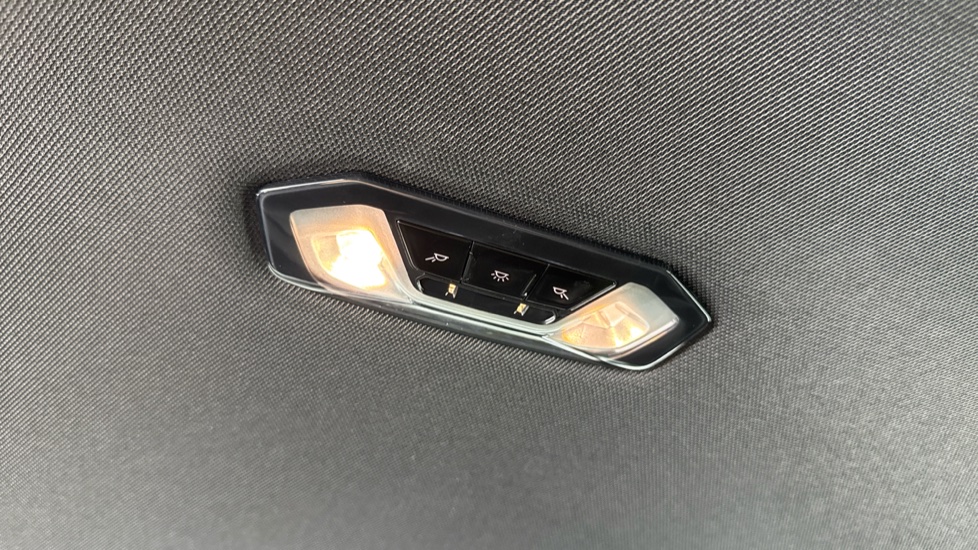 BMW 3 Series 320i M Sport 4dr Step Auto Petrol Saloon - Image 44