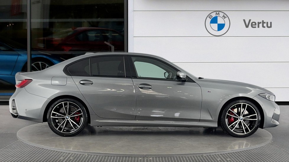BMW 3 Series 320i M Sport 4dr Step Auto Petrol Saloon - Image 3